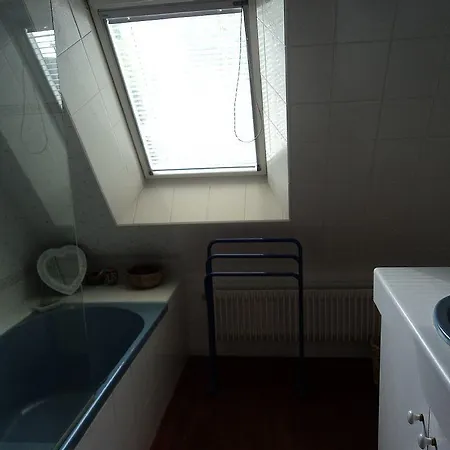 Spacious House 5 Min From Deauville